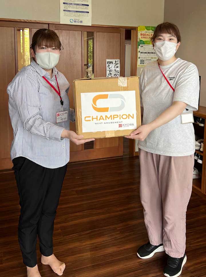 小規模多機能型居宅介護「さんぽみち」へお菓子を寄付しました